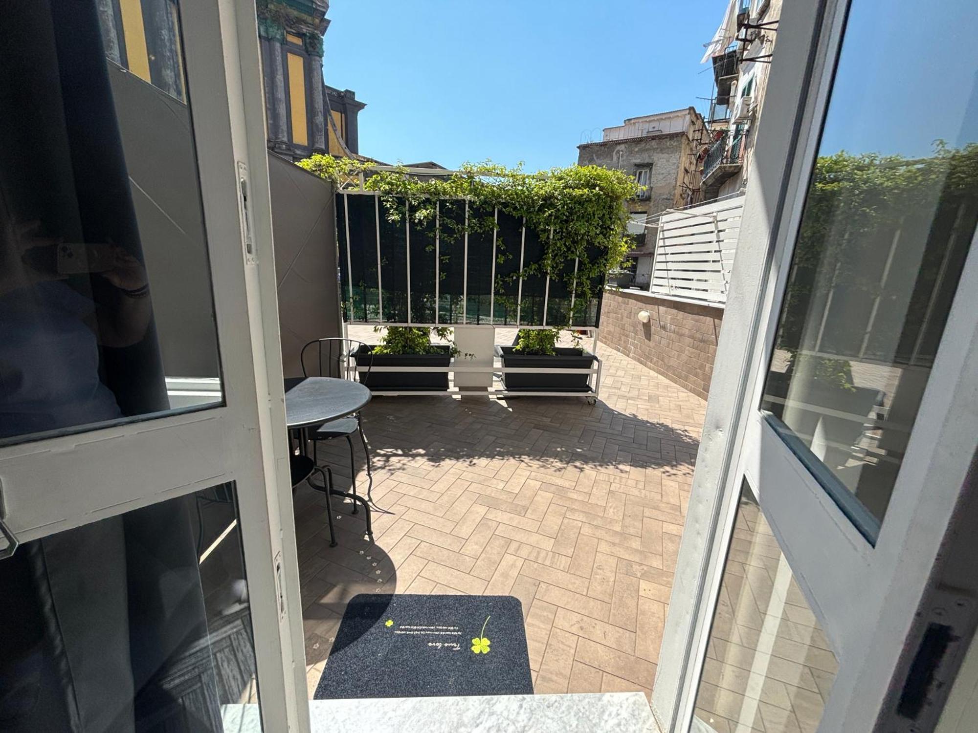 Terrazza Annunziata Hotel Nápoles Exterior foto